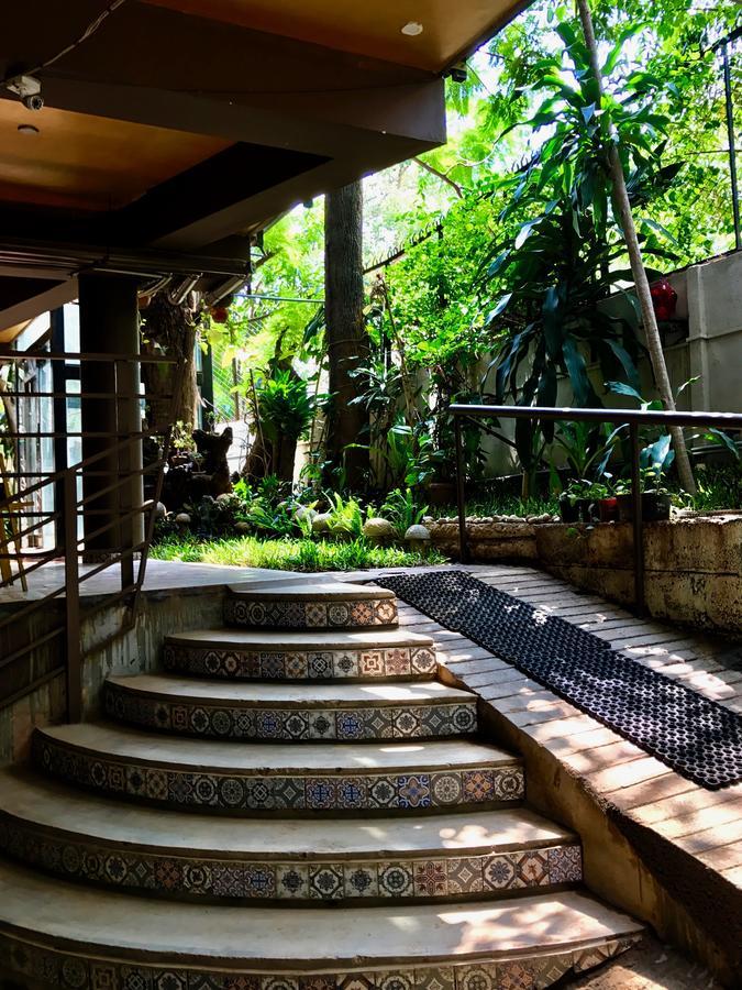 Golden Lotus Bangalore Boutique Suites Exterior foto