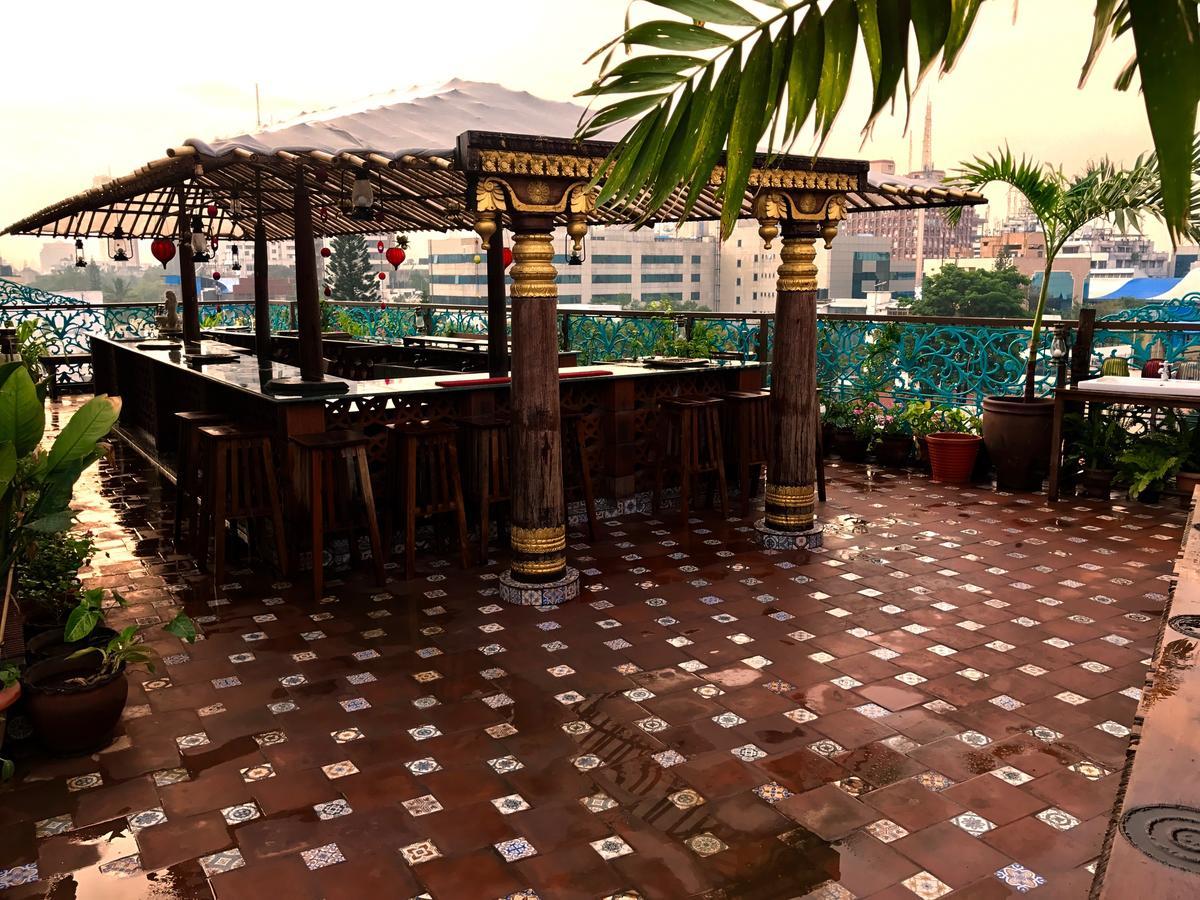 Golden Lotus Bangalore Boutique Suites Exterior foto