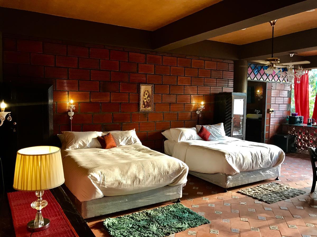 Golden Lotus Bangalore Boutique Suites Exterior foto